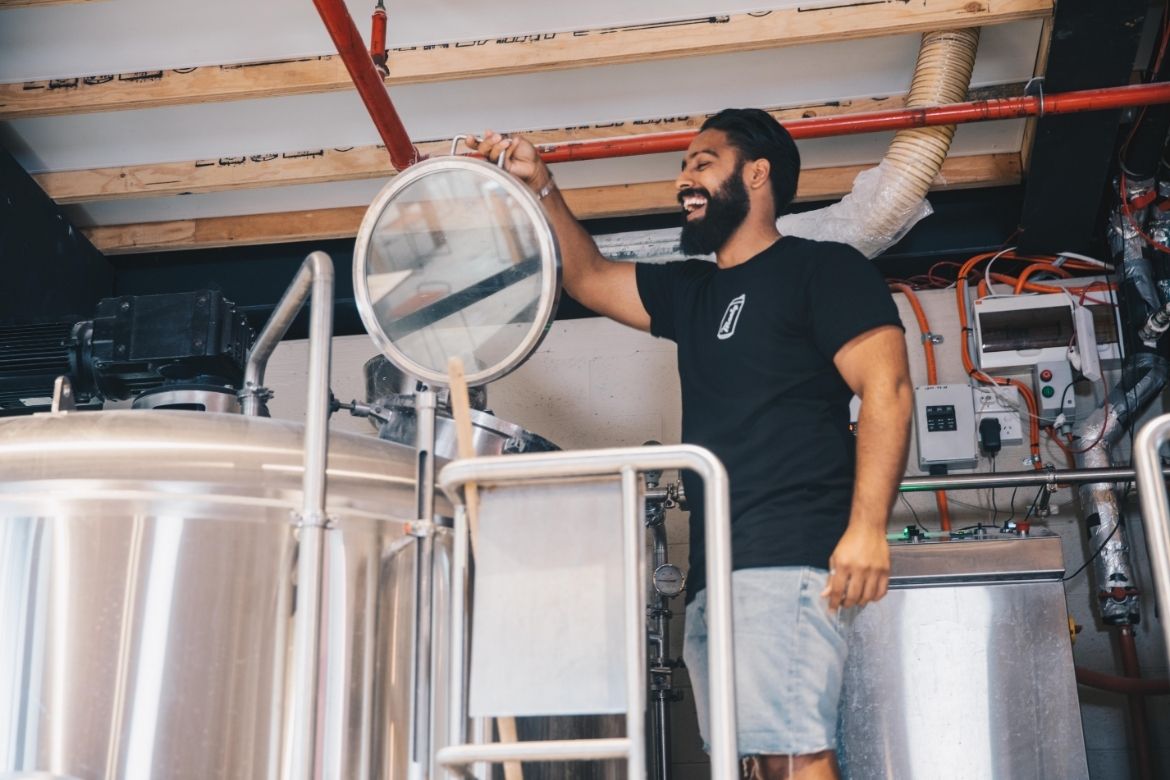 Leo brewing Manly Hops at Frenchies Leo brewing Manly Hops at Frenchies